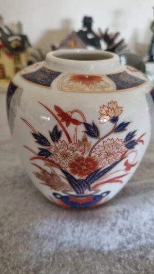 Vase japonais style imari en porcelaine