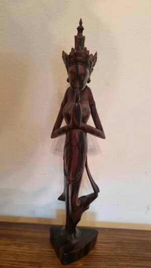 Statuette Indonésienne fait main de Shinta