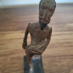 Statuette de Don Quichotte en bois
