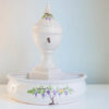 Fontaine vintage décorative en céramique peinte à la main