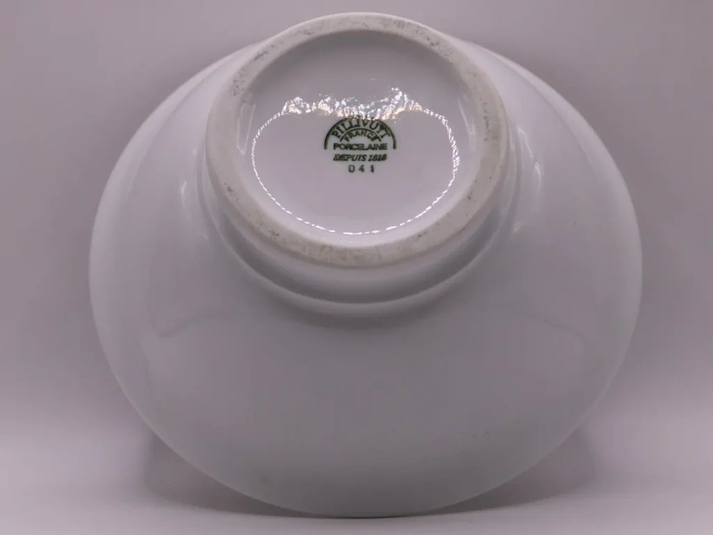 Bol en porcelaine blanche Pillivuyt, savoir-faire depuis 1818