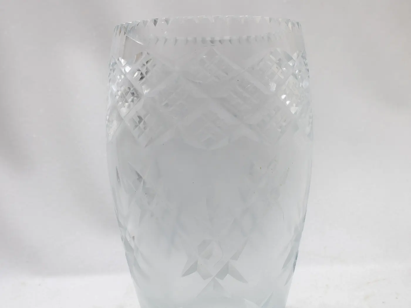 Grand vase vintage en cristal taillé, pièce de décoration unique