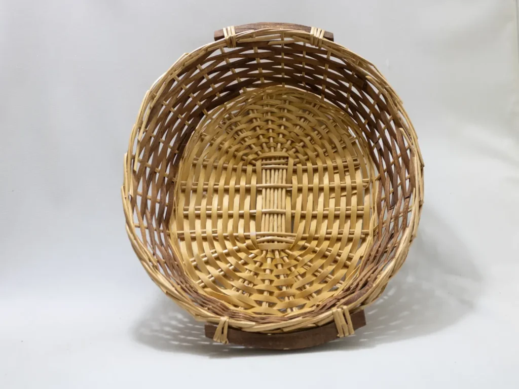 Grande corbeille vintage en osier tressé fait main, plateau