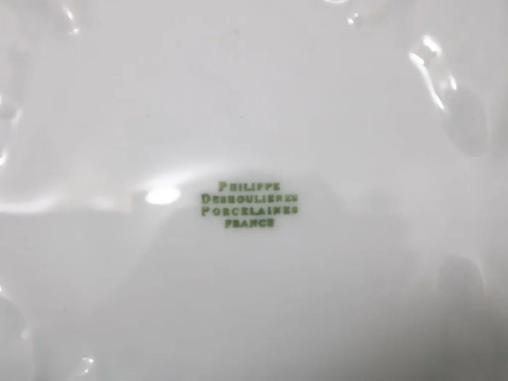 Grande soupière légumier en porcelaine de Philippe Deshoulières