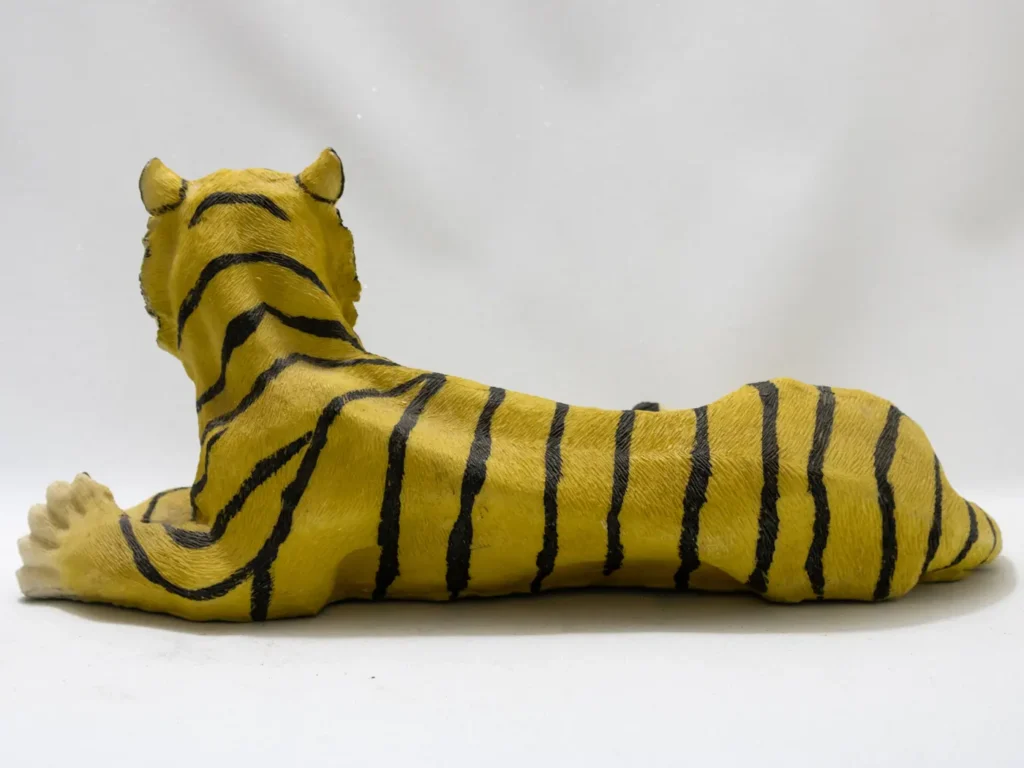 Grande statue de tigre en plâtre, félin majestueux décoratif