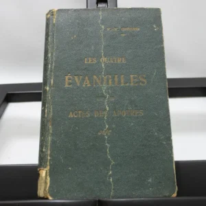 Livre ancien Les Quatre Evangiles Acte Apotres, cuir vert doré