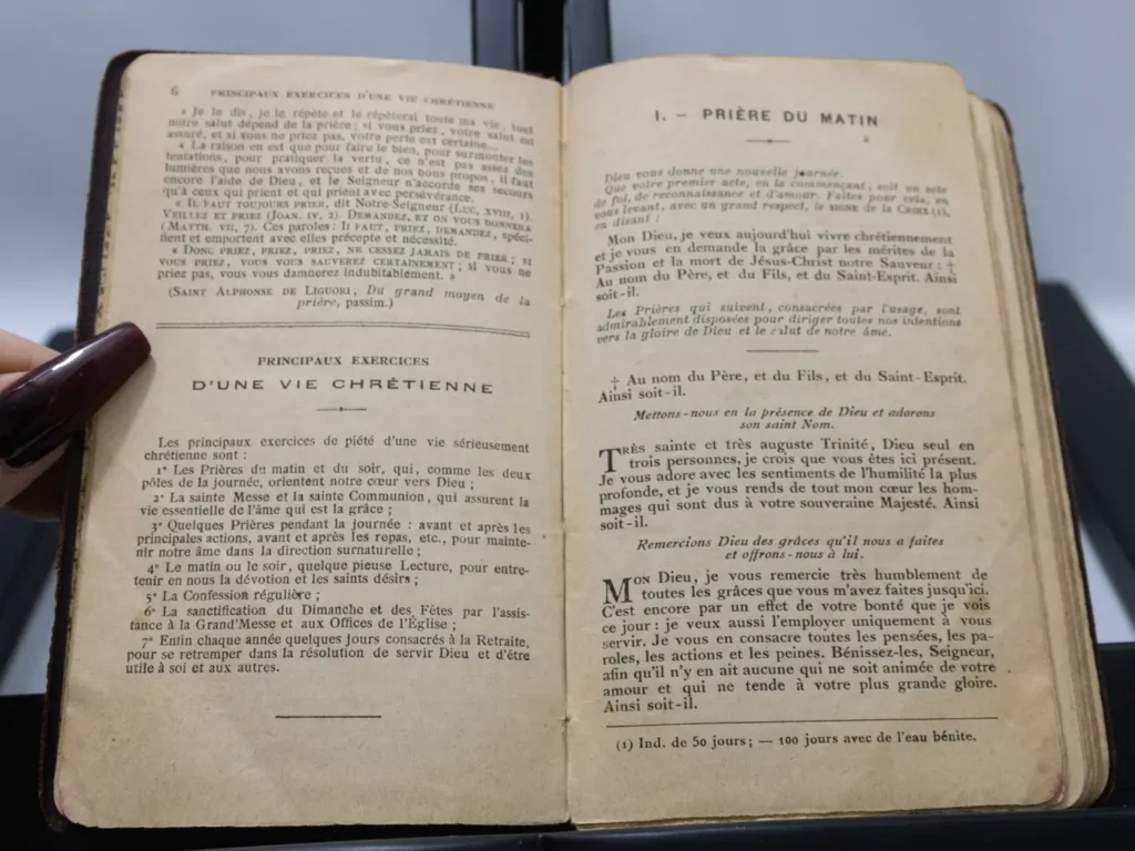 Livre Ancien Petit Manuel Paroissial en Cuir Marron de 1916