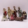 Lot de 8 santons en terre cuite peints à la main pour crèche