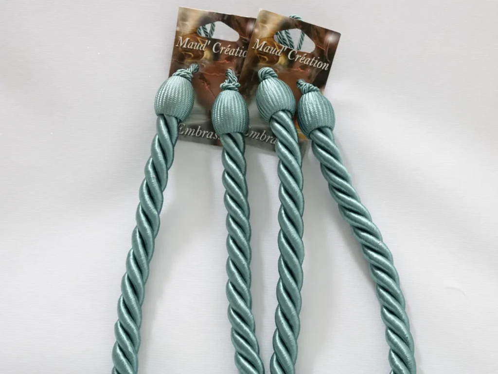 Paire d'embrasses de rideaux bleues artisanales Maud'création
