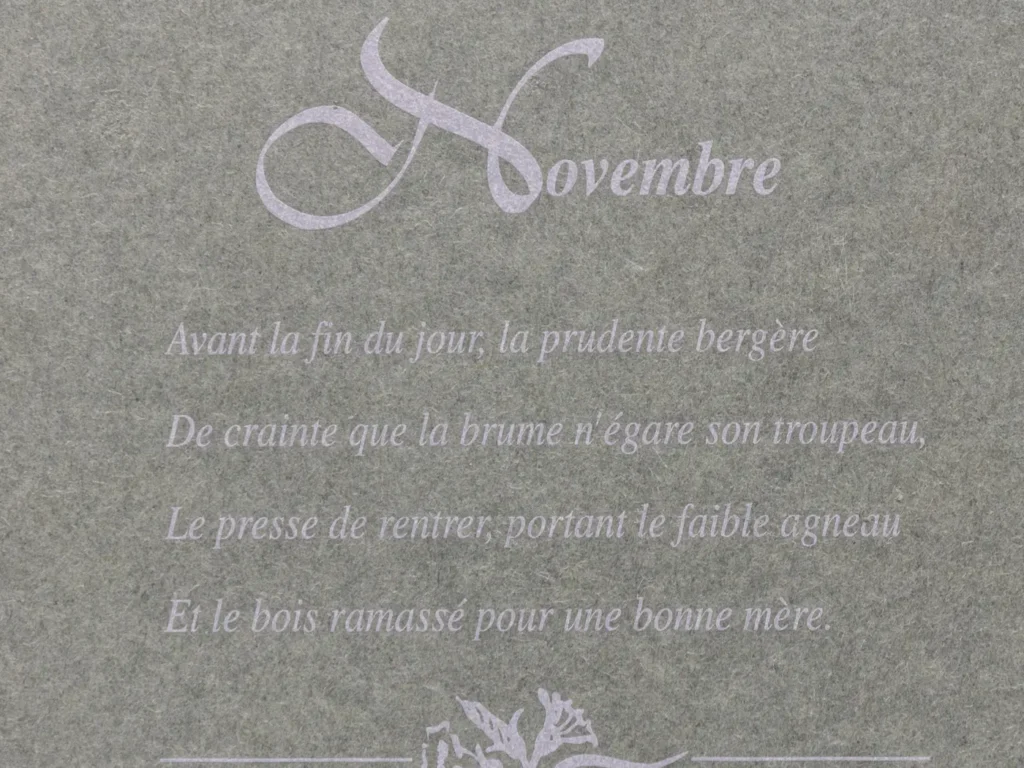 Plaque décorative en étain Les étains du prince, poème Novembre