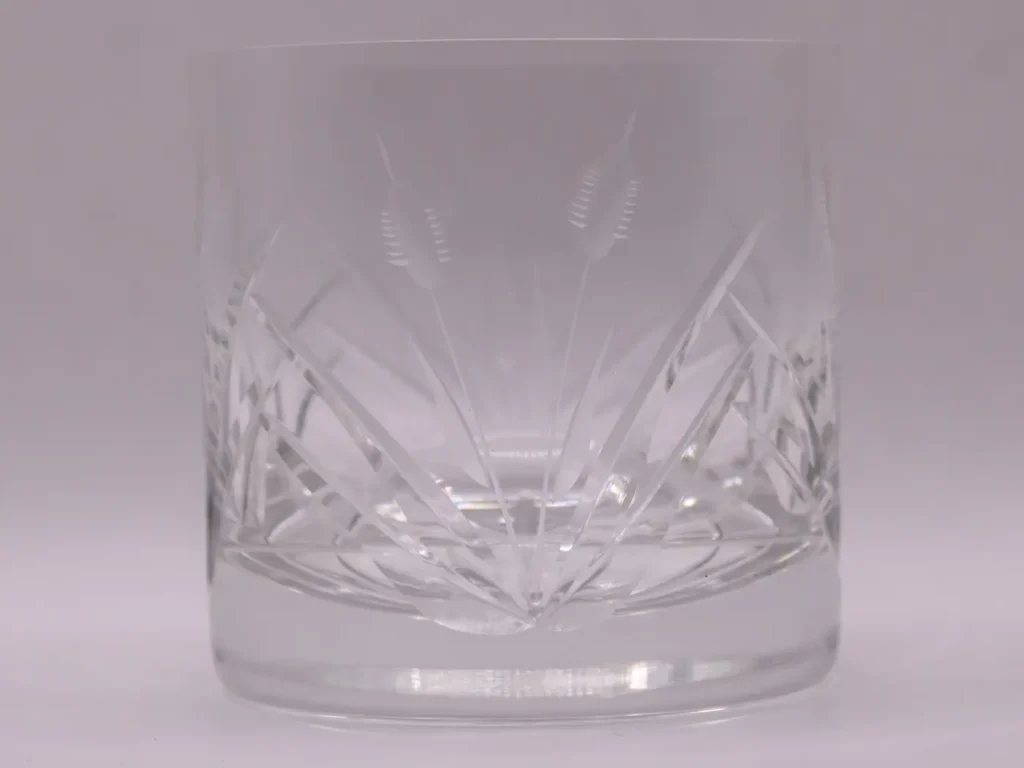 Verre à spiritueux cristal ciselé, motif épis de maïs vintage
