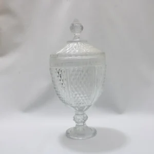 Majestueuse bonbonnière vintage en verre pressé motif diamant